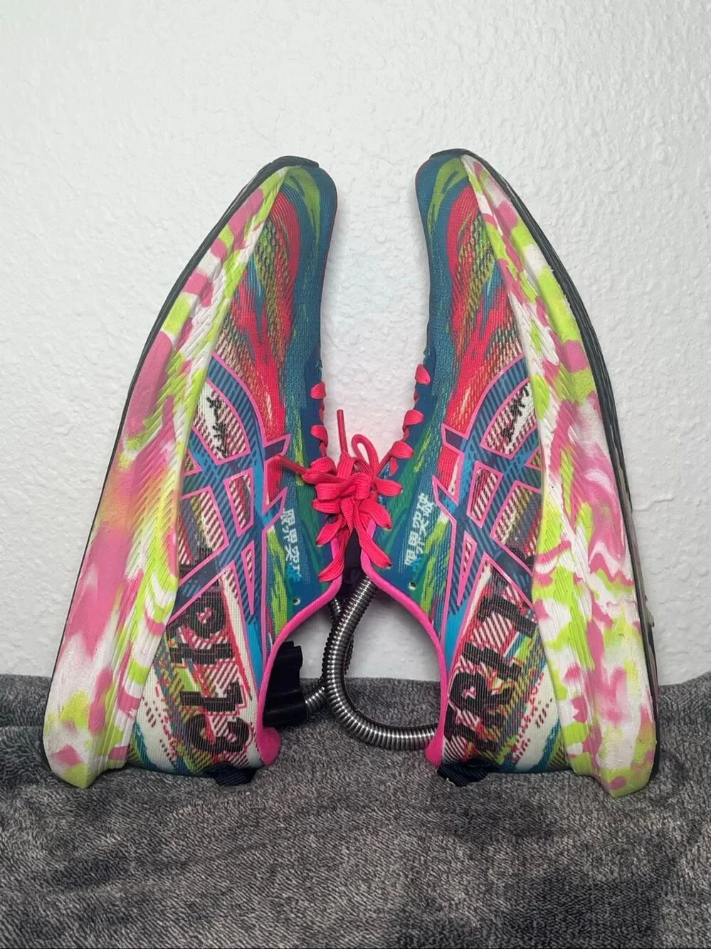 ASICS Women’s Noosa Tri 13 Running Shoes (Size 8 US / 39.5 EUR)